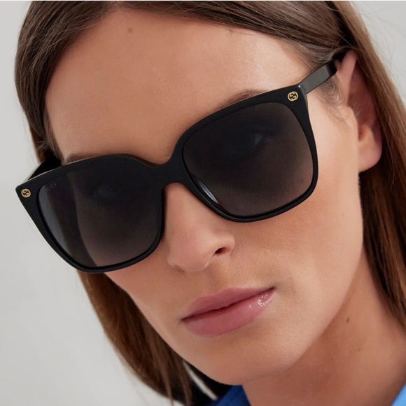 GUCCI SUNGLASSES✨ - Picture 1 of 8